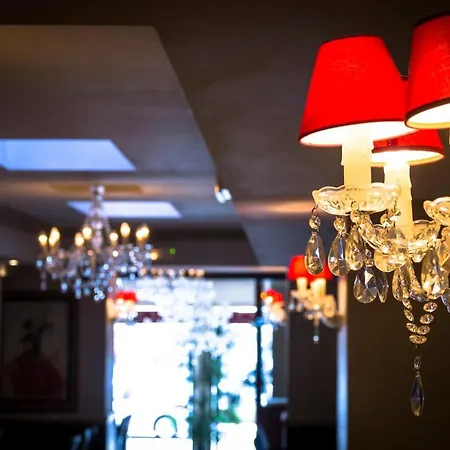 Hotell Jeanne D'arc 4*