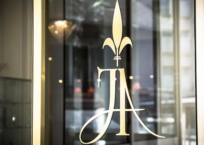 Jeanne D'arc ホテル