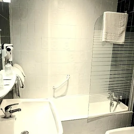 Jeanne D'arc 4* Лурд