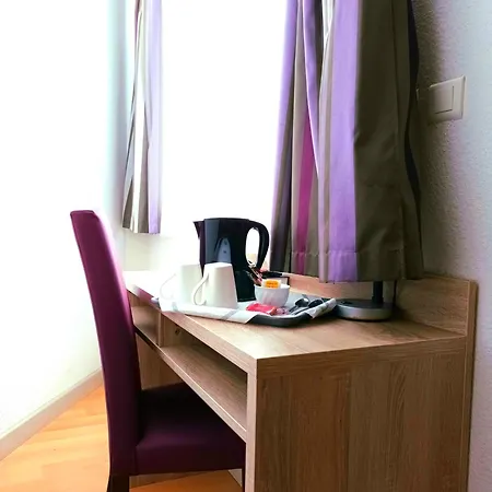 Отель Jeanne D'arc 4*