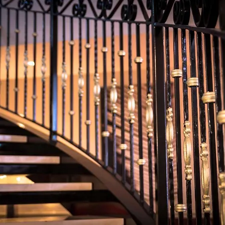 Jeanne D'arc Отель 4*